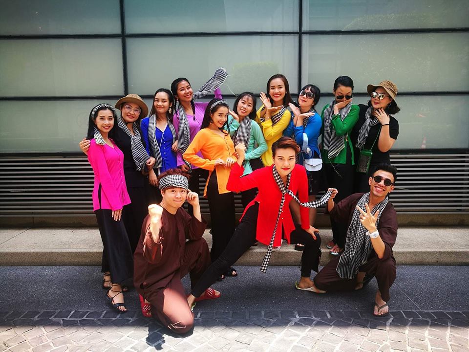 Mặc Trường Giang lủi thủi, Nhã Phương sang Thái quậy tưng thế này Mặc Trường Giang lủi thủi, Nhã Phương sang Thái quậy tưng thế này